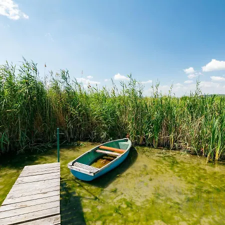 Schilf By Interhome * Szántód